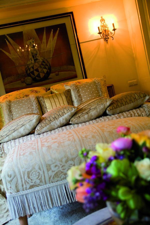 Boutique Hotel Huize Rustoord Esbeek Exteriör bild