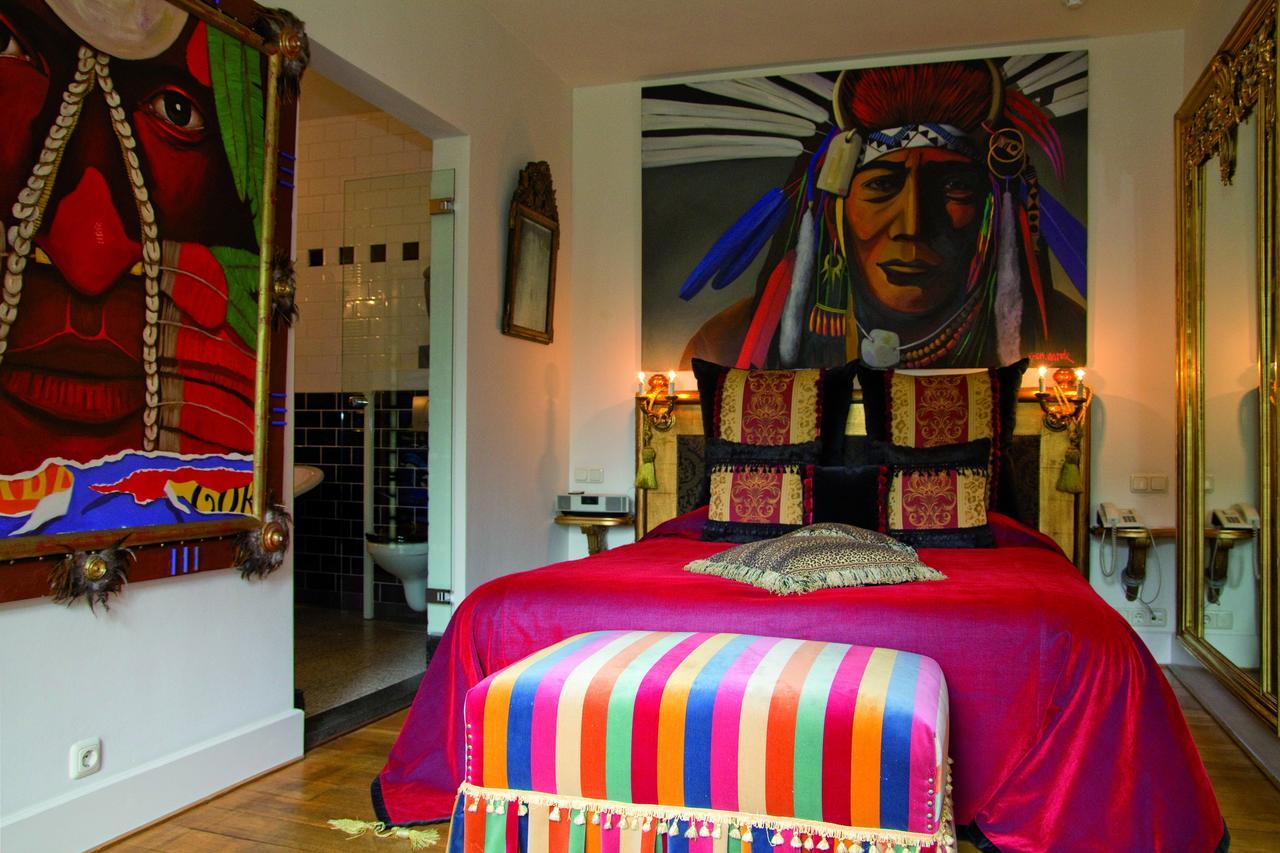 Boutique Hotel Huize Rustoord Esbeek Exteriör bild
